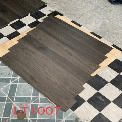 Sàn Nhựa giả gỗ 2mm không có keo - LT1007