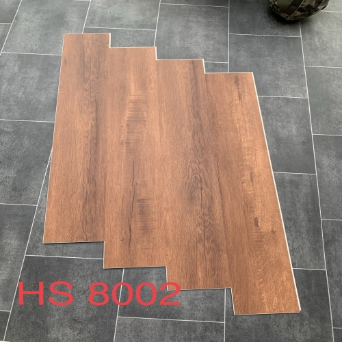 Sàn Nhựa Hèm Khóa UNIVERSE CLICK 4mm- HS 8002